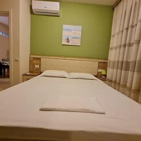 Diamond Holiday Apartments Vlore Exterior photo