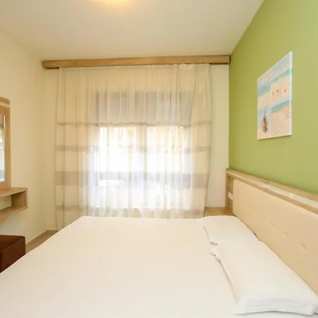 Diamond Holiday Apartments Vlore Exterior photo
