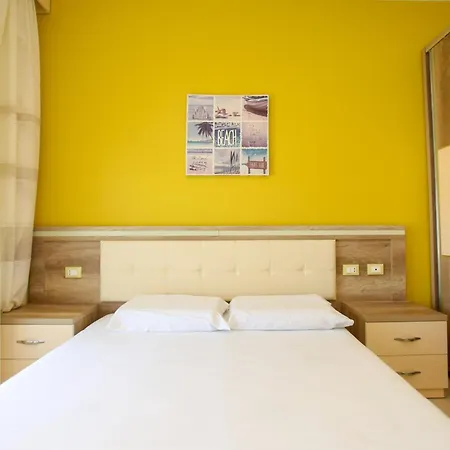 Diamond Holiday Apartments Vlore Exterior photo