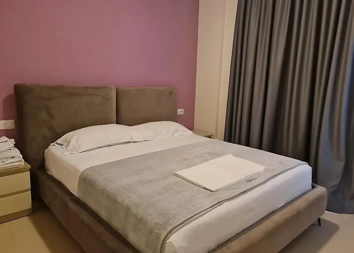 Diamond Holiday Apartments Vlore